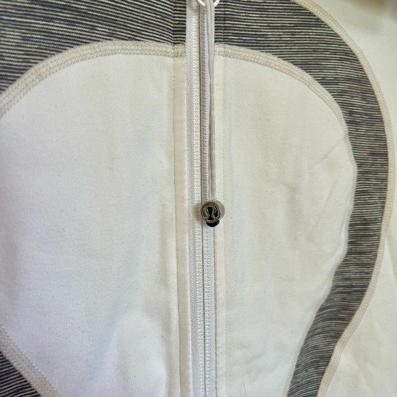 Lululemon hoodie - Picture 4 of 7